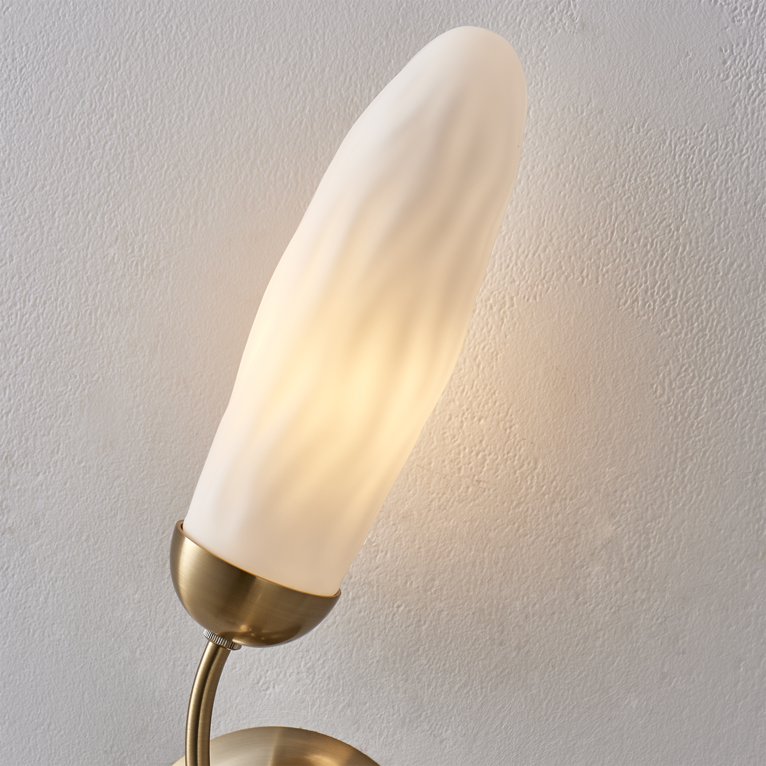 Crest Wall Sconce - Image 3