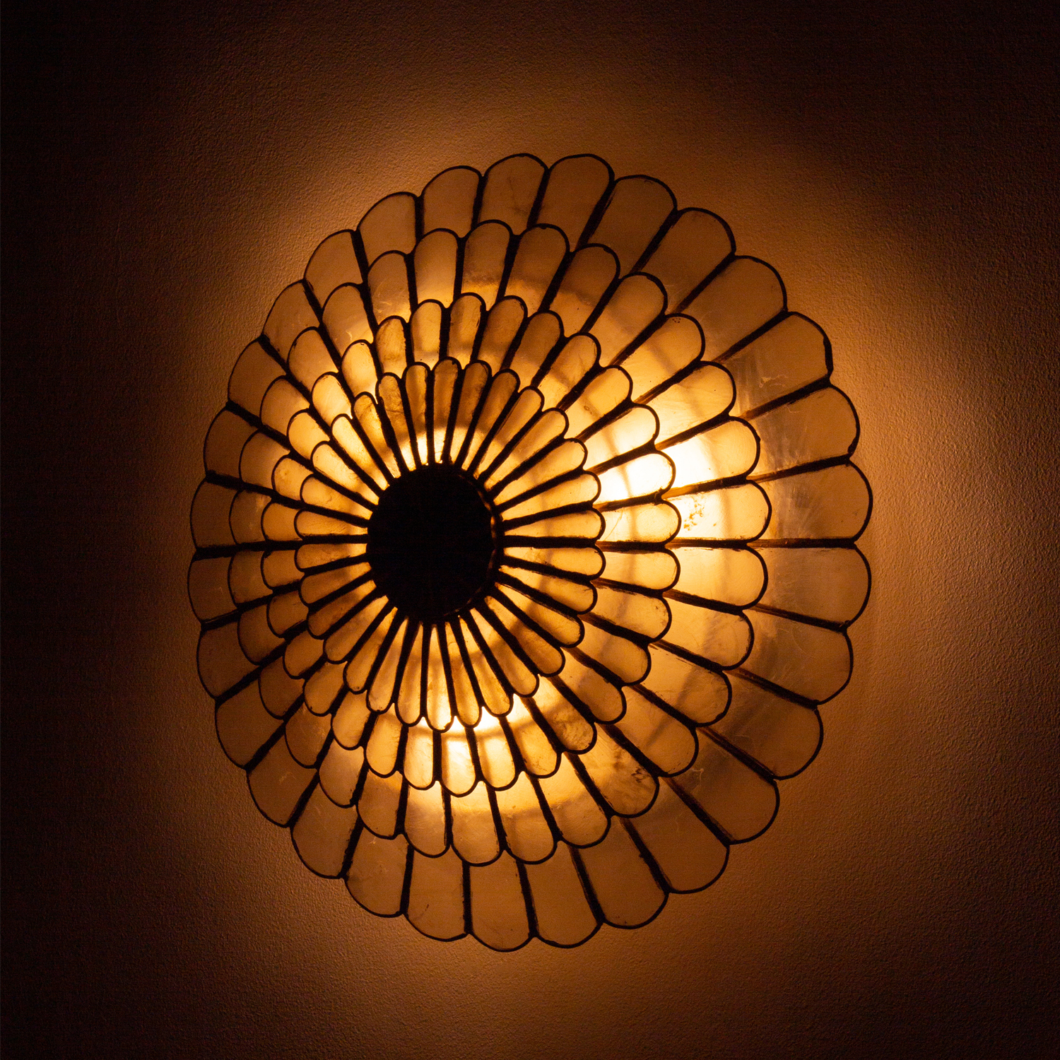 Samal 14-in 3 Light (40-watt) Oxidized Gold Leaf Wall Sconce - Image 5