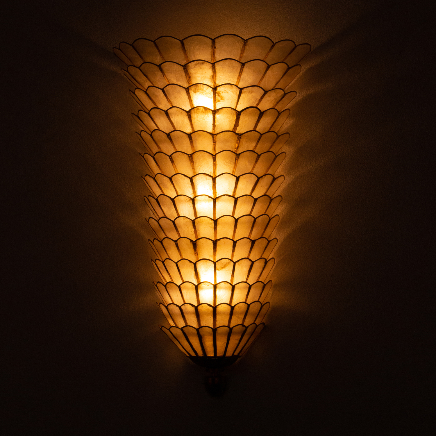 Samal 19.25-in 3 Light (40-watt) Oxidized Gold Leaf Tall Wall Sconce - Image 5